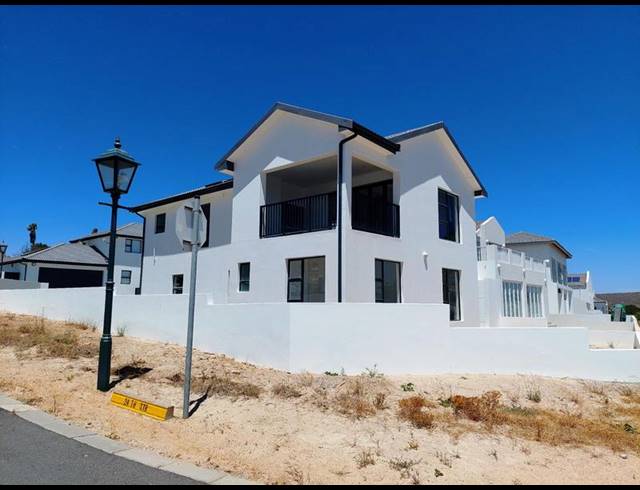 3 BEDROOM HOUSE FOR SALE IN SHELLEY POINT